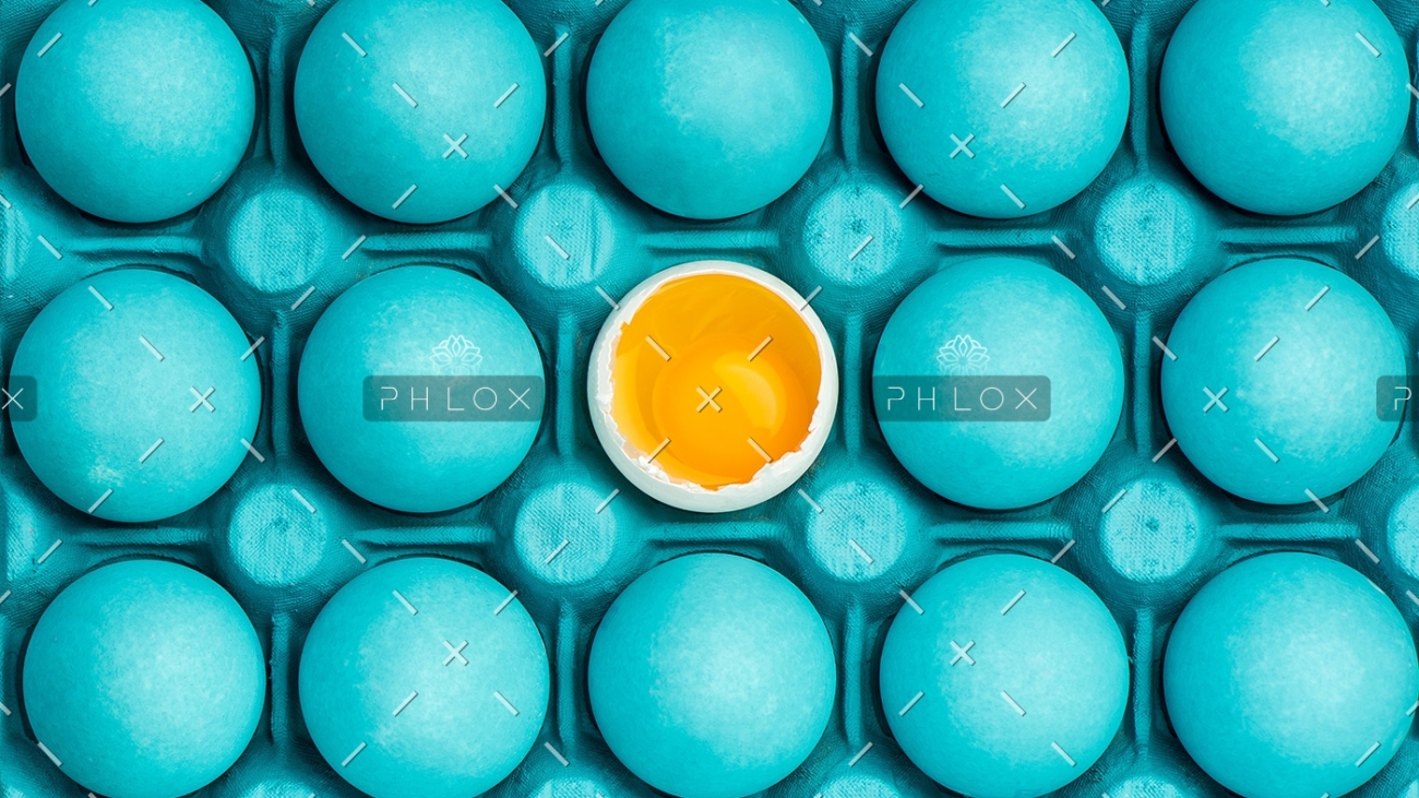 minimal-visual-art-design-with-eggs-PEHTYBQ